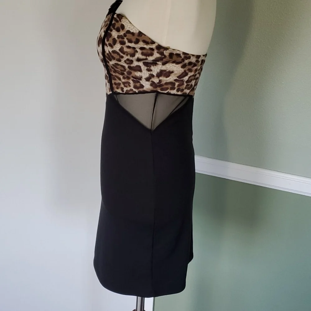 LEOPARD PRINT STRAPLESS DRESS BY TOSKA - Picture 4 of 7